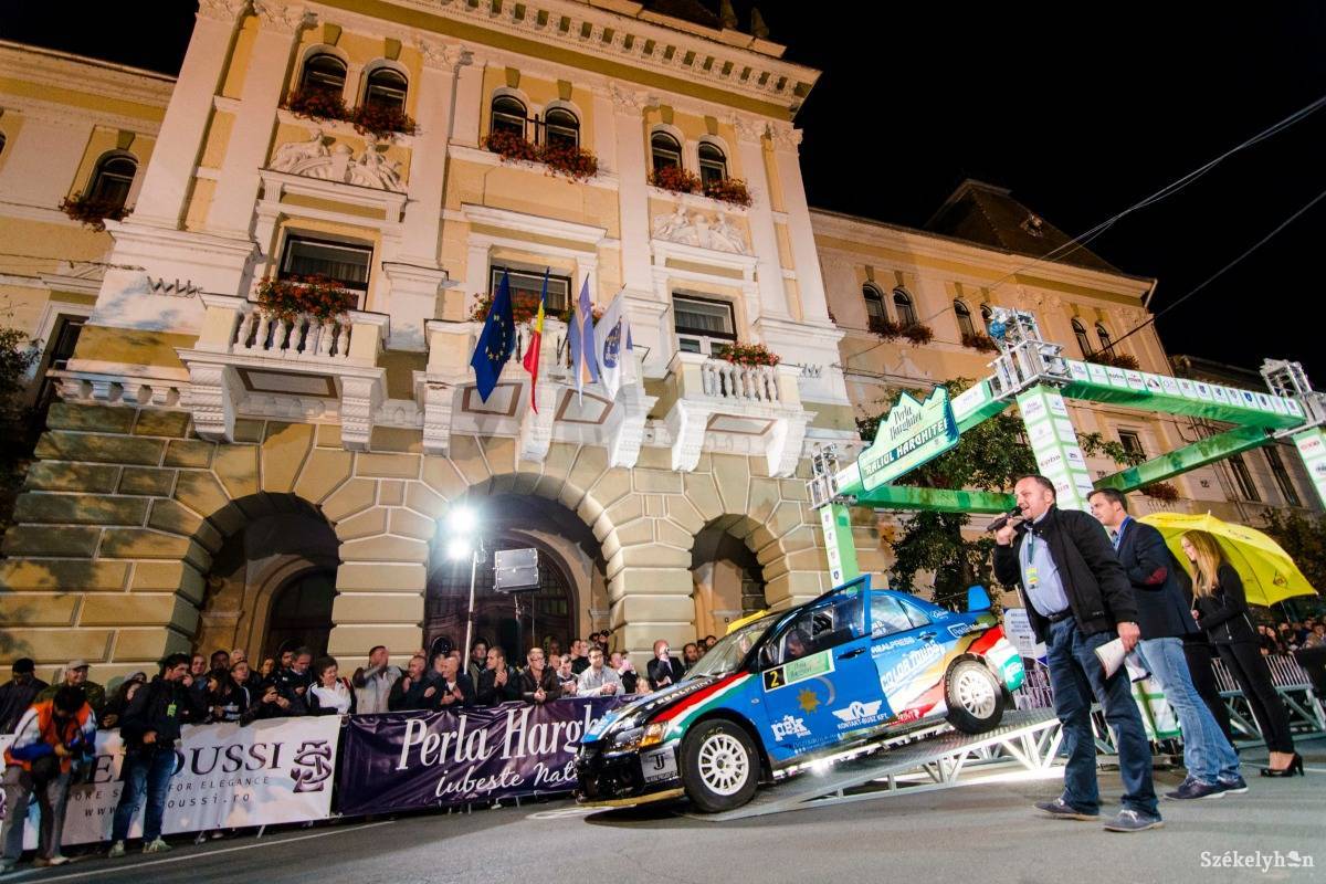 &bullet;  Fotó: Lukácsi Lehel