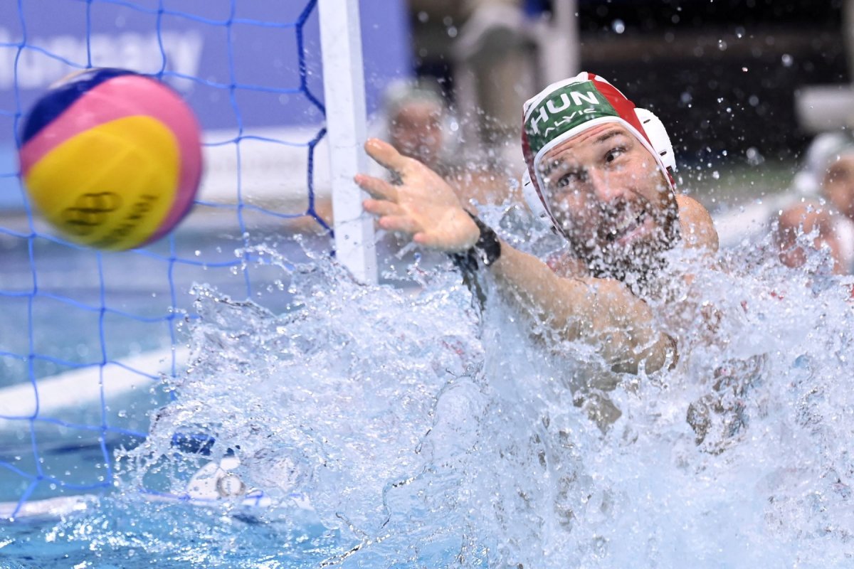 Nagy Viktor szenzációsan védett •  Fotó: MTI/Kovács Tamás