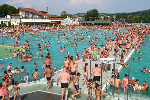15 000-en töltötték a hosszú hétvégét a Víkenden