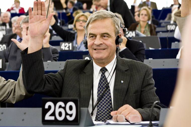 Gyorshír: Tőkés Lászlót jelölték az EP alelnökévé