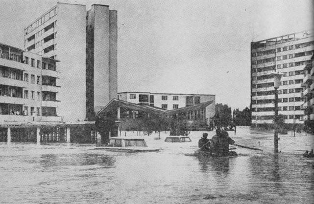 Csütörtökön  