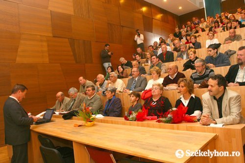•  Fotó: Boda L. Gergely