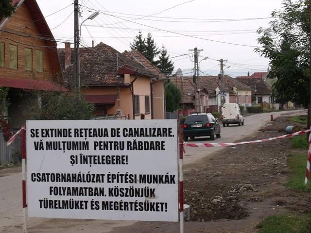 A csatornázás folytatására pályáznak Nyárádszeredában