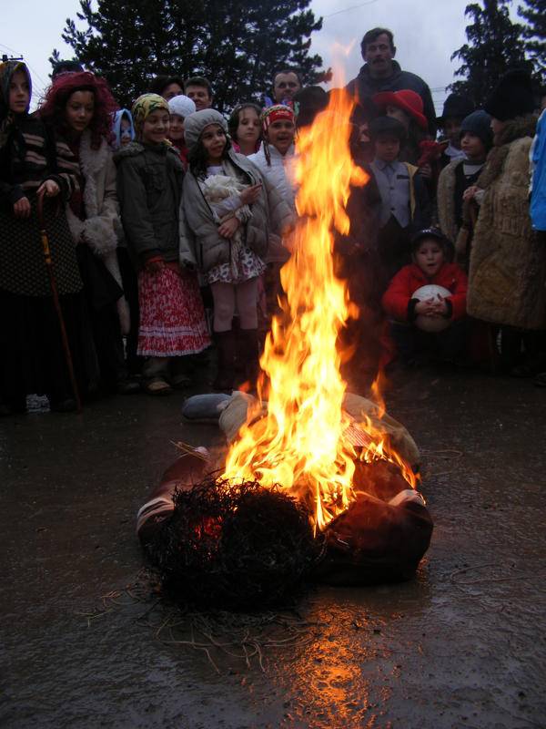 Erdőszentgyörgyön húsz éve báloznak – „szünet nélkül”