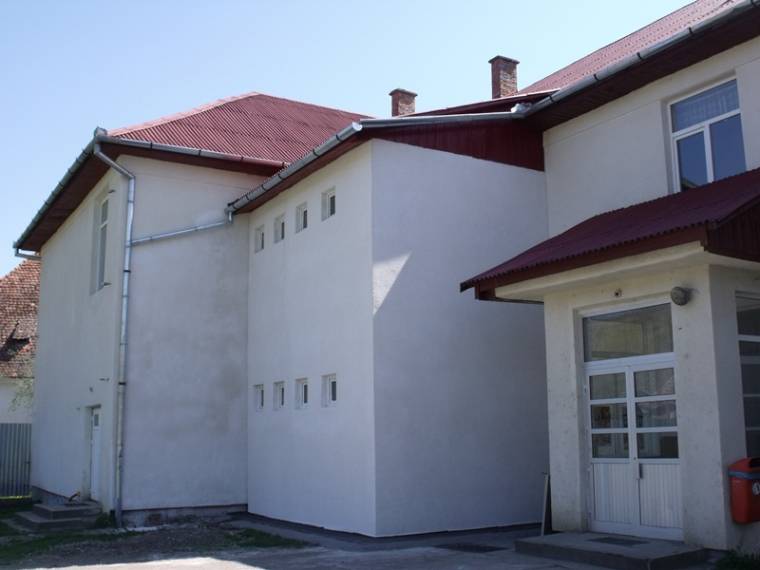 Mosdórésszel bővült a backamadarasi iskola