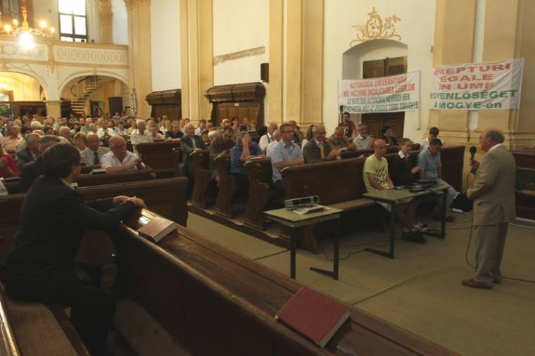 MOGYE-ügy: akár egy hónapos tüntetés is lehet