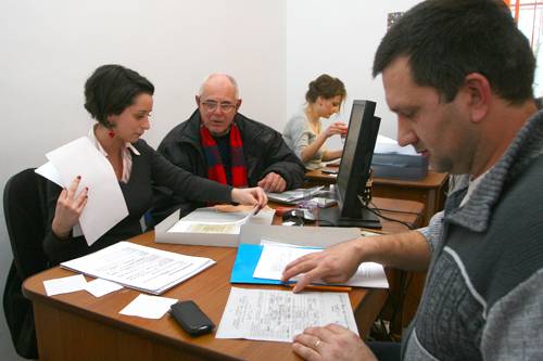 Honosítási akadály: elváltaknak Brüsszel 2-es dokumentum