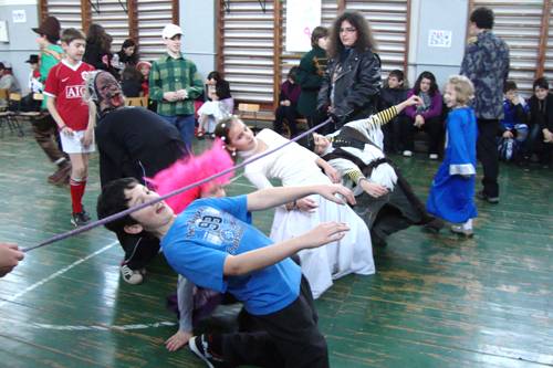 Farsangi mulatsággal ünnepelték a félév utolsó napját