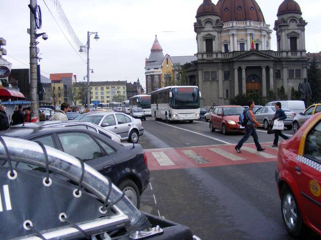 Elsiették a főtér lezárását