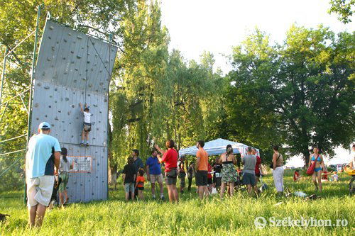 •  Fotó: Boda L. Gergely