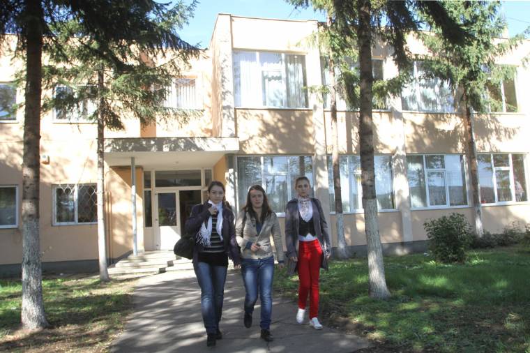 Hideg bentlakásból hideg tanterembe