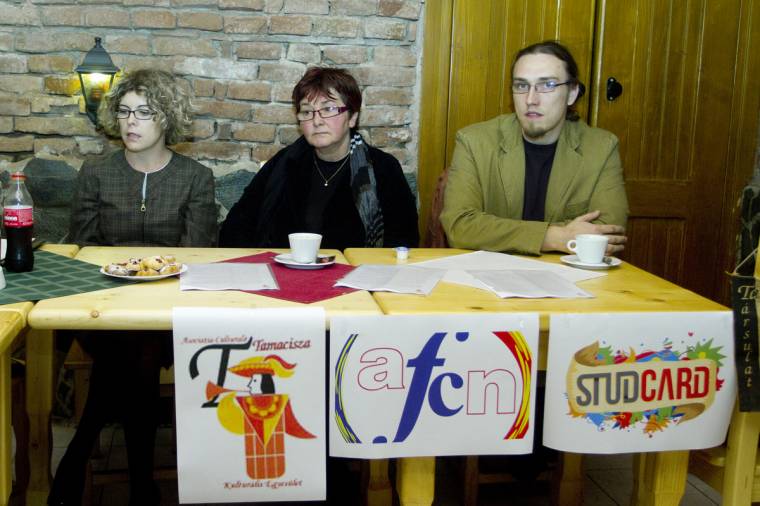 Amikor román lányt hoz haza a fiú