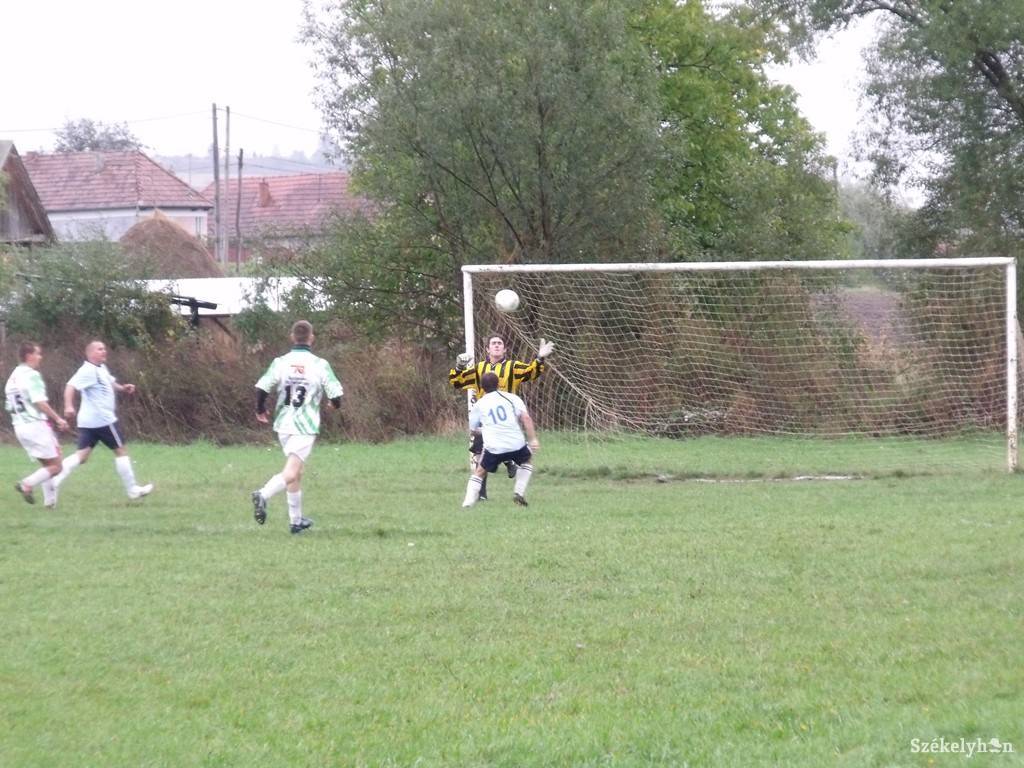 •  Fotó: Gligor Róbert László