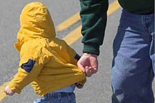 Autófeltörőket értek tetten