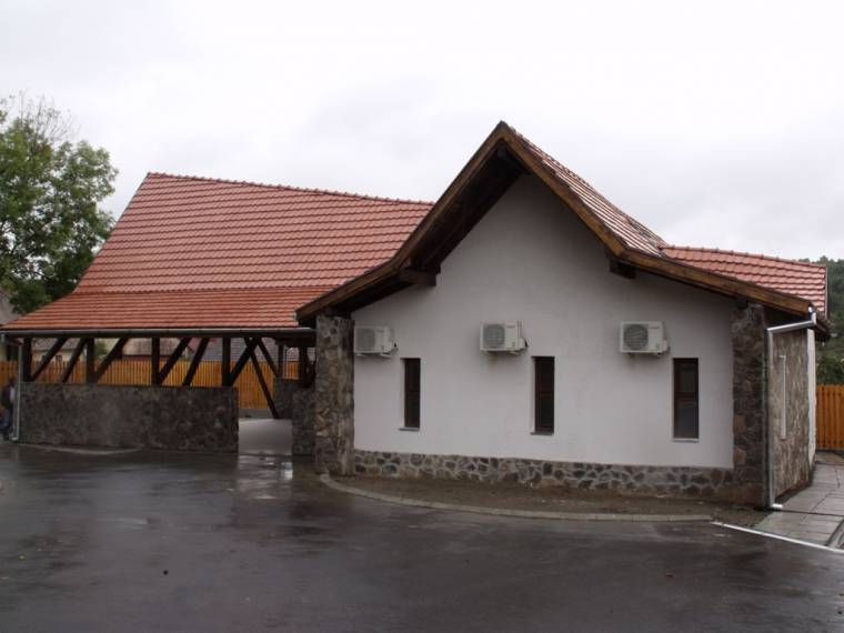 Használható a koronkai halottasház