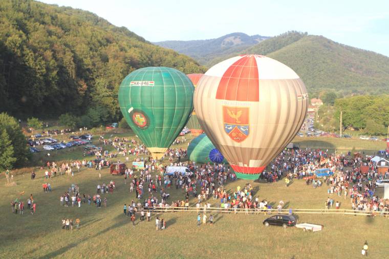 Magasba szálltak az élmények Vármezőn