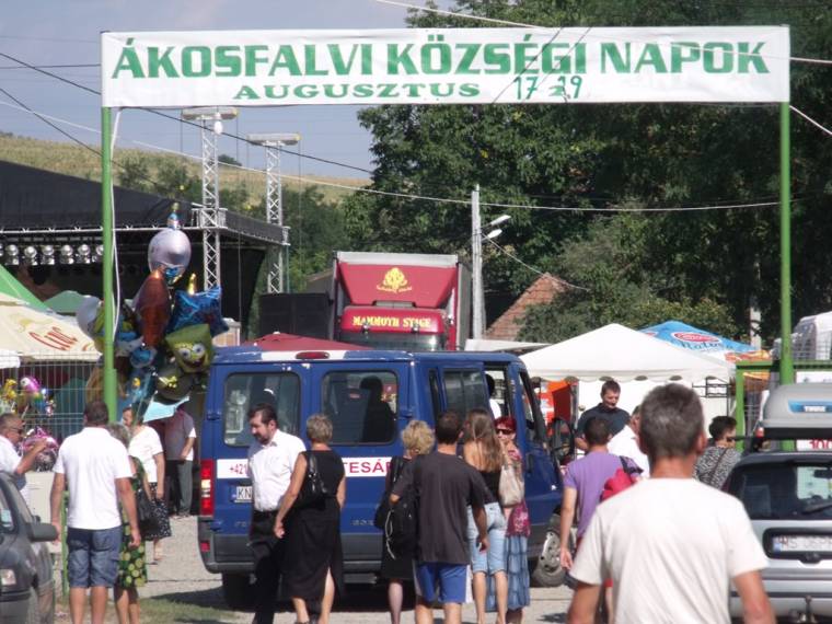 Hatalmas bulival zárták az Ákosfalvi Napokat