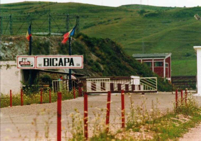 Betemette a meddőhányó