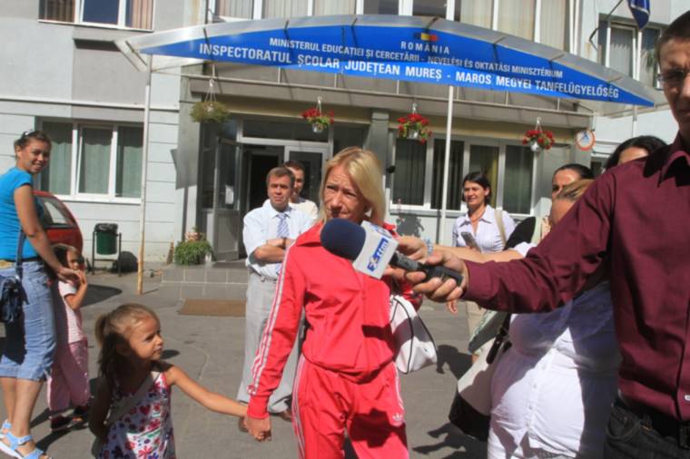 Nem adják fel a harcot a marosszentkirályi szülők