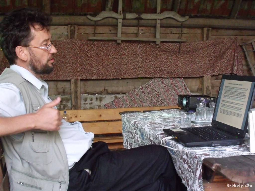 •  Fotó: Gligor Róbert László