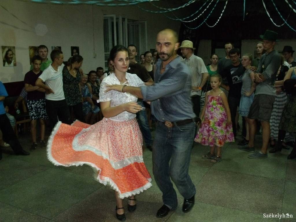 •  Fotó: Gligor Róbert László