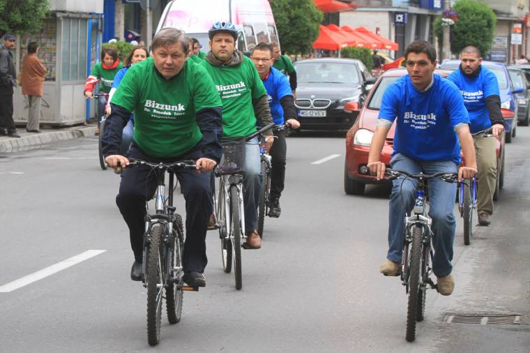 Visszafoglalták a főteret