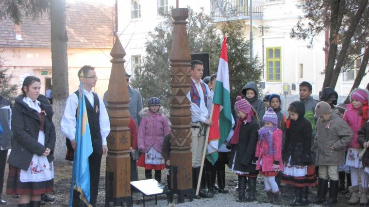 Kellett egy méltó hely Erdőszentgyörgyön