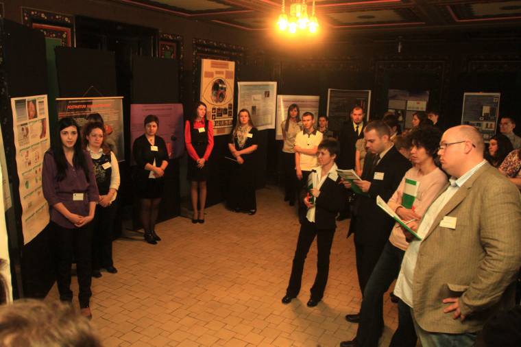 Posztereken is orvostudomány