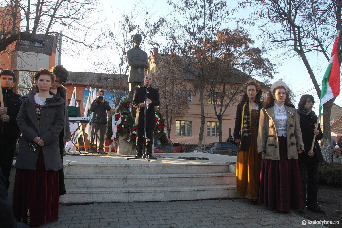 •  Fotó: Boda L. Gergely