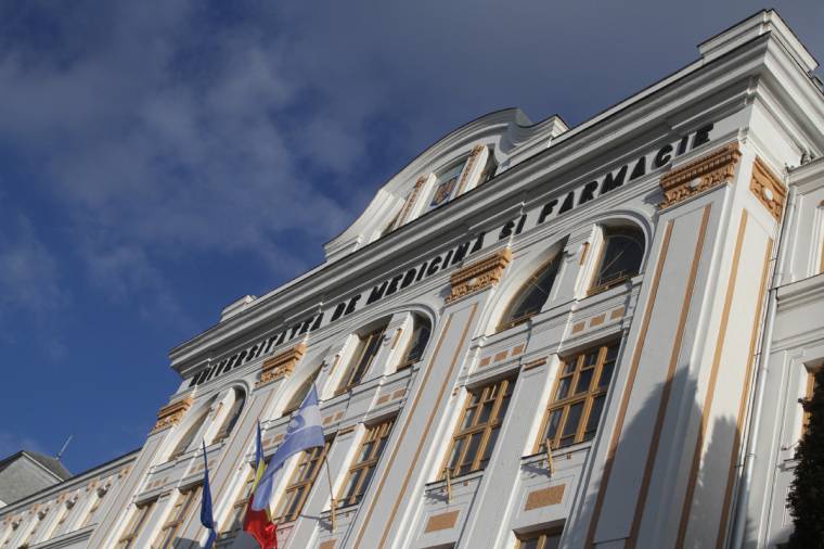 Nincs tandíjas hely a magyaroknak a MOGYE-n