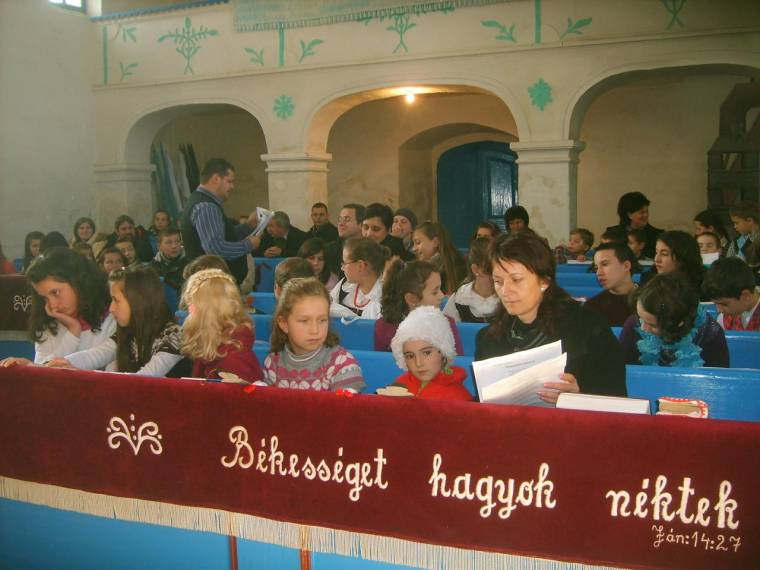 Adventi szavalóverseny Márkodban
