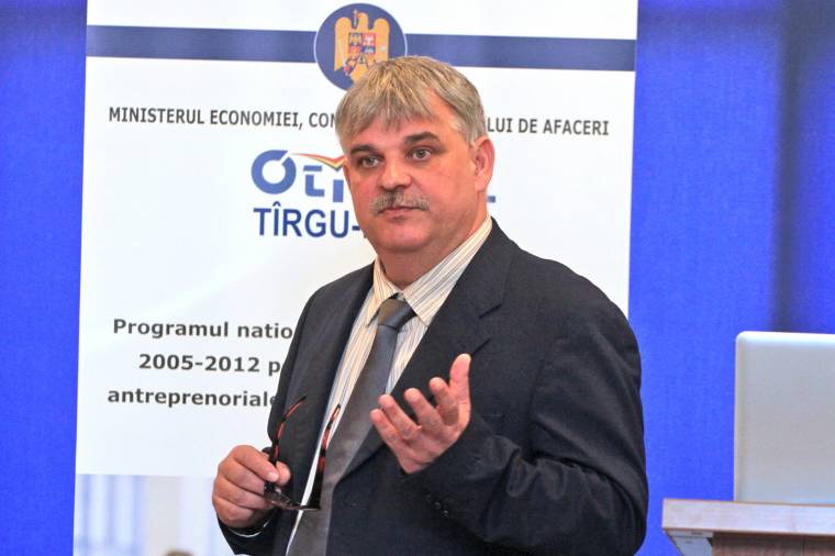 „Kapaszkodnak” a kisvállalkozások