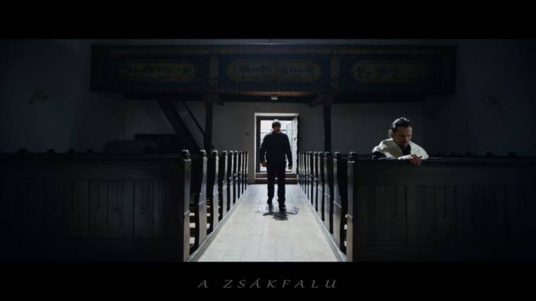 Zsákfalu – a maffiáról az Ariel Színházban
