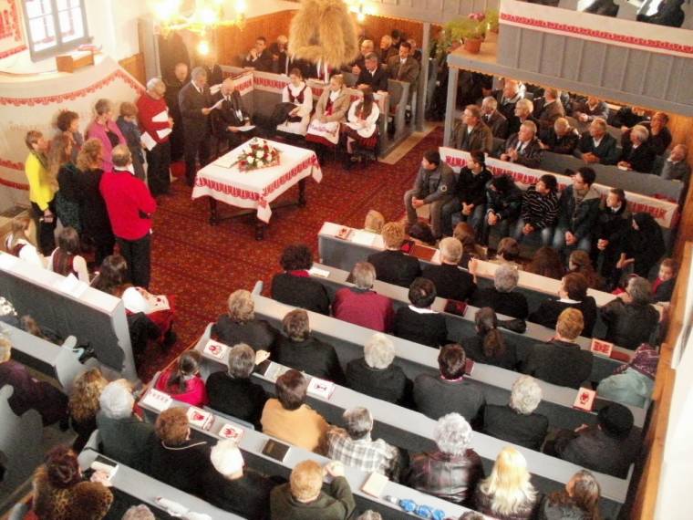 Templomépítő közösség a maroskeresztúri