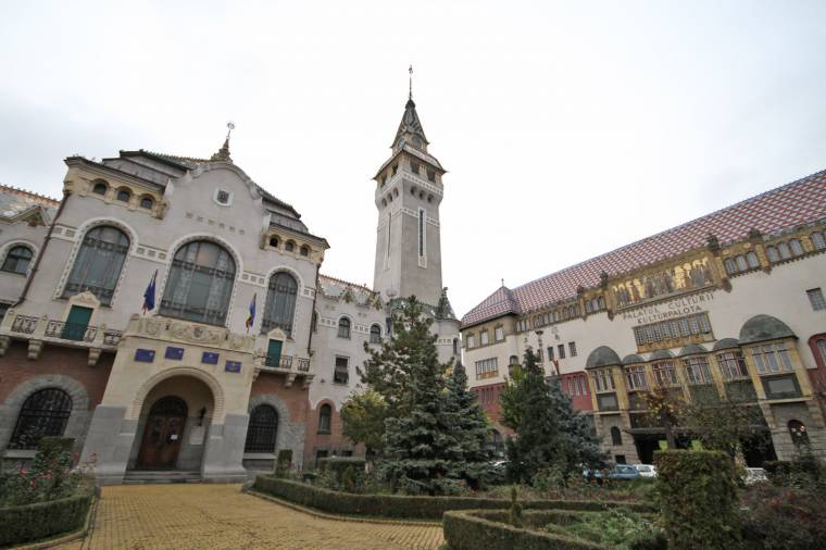 Vissza nem térítendő támogatásokra lehet pályázni
