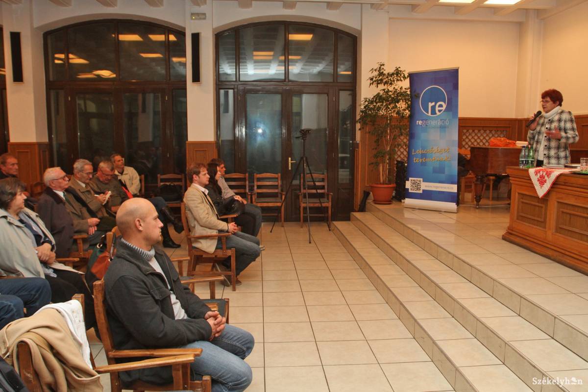 &bullet;  Fotó: Boda L. Gergely