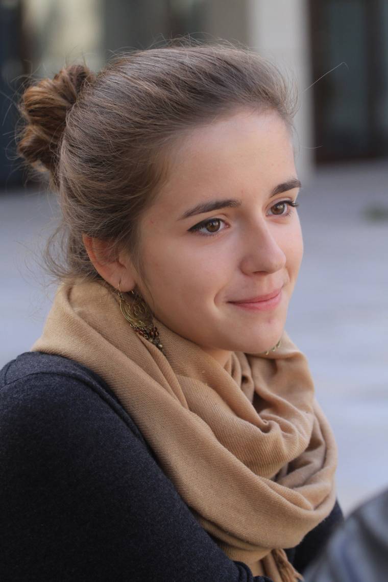 Bolyais diáklány a Sütő-film egyik főszereplője