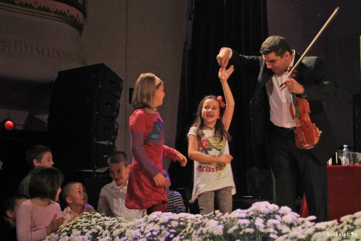 &bullet;  Fotó: Boda L. Gergely