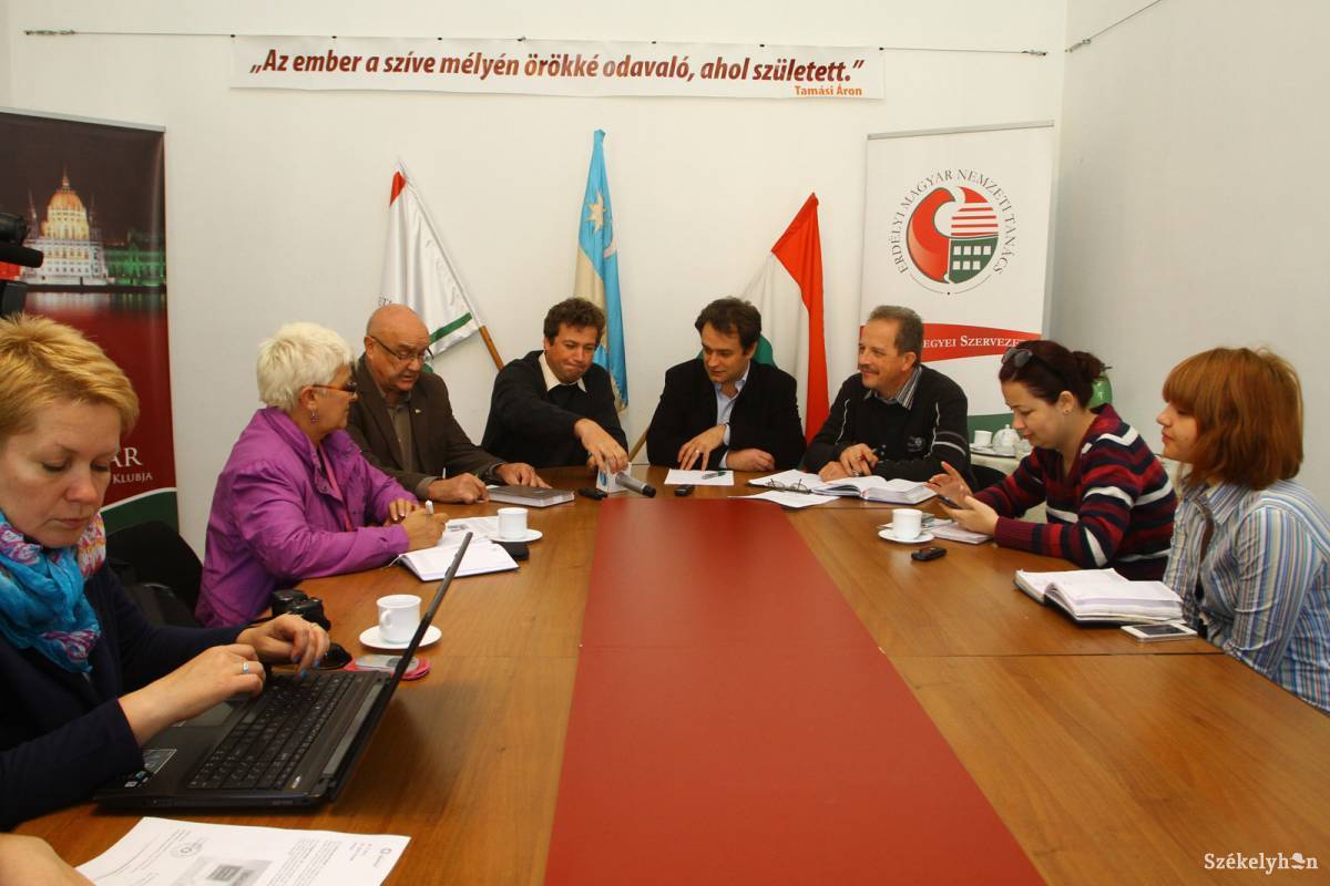 &bullet;  Fotó: Boda L. Gergely