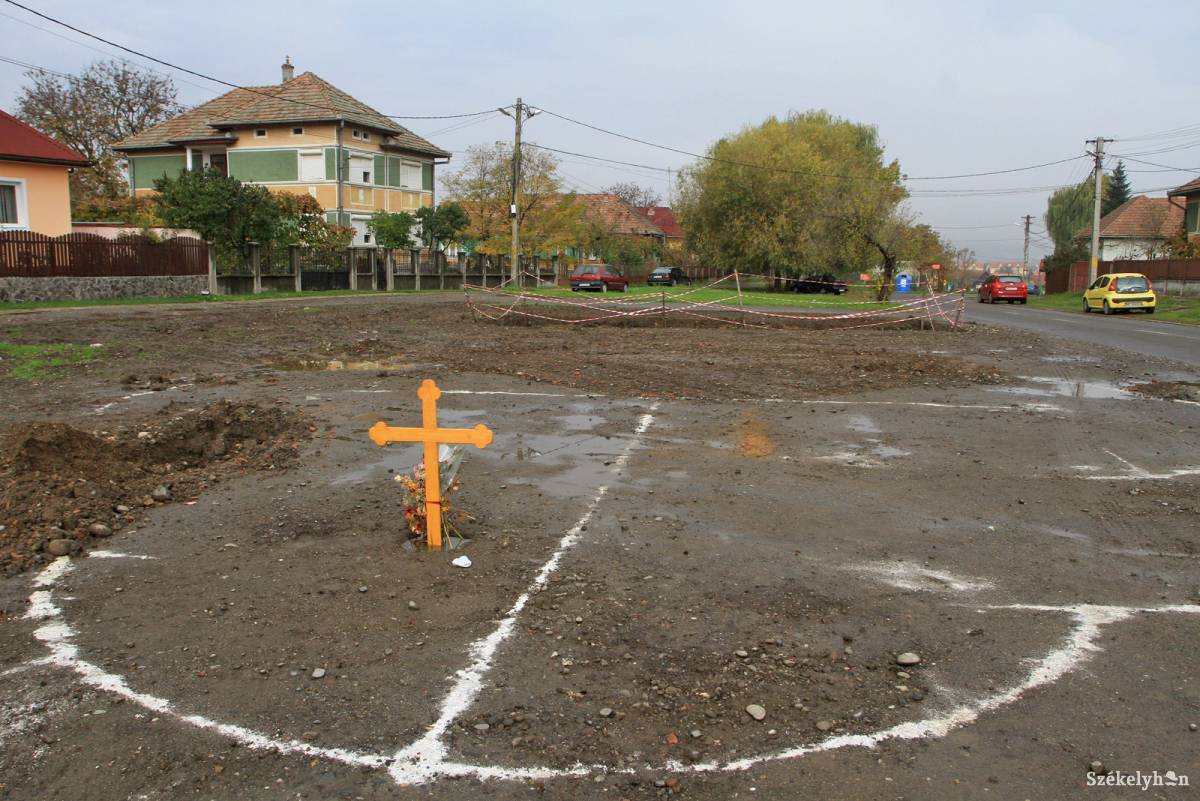&bullet;  Fotó: Boda L. Gergely