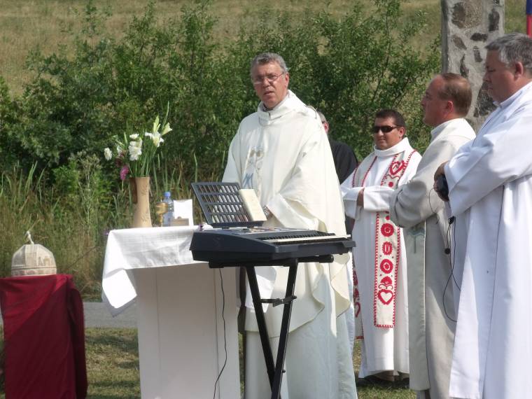 Szent István-napi ünneplés a millenniumi keresztnél