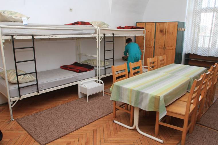 A vásárhelyi kollégiumok képtelenek elszállásolni a migránsokat