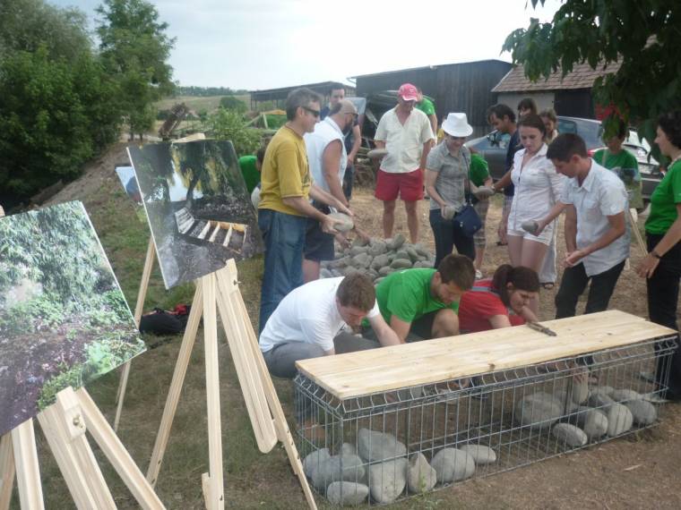 Húsz kilométeres bicikli-, illetve kajak- és kenuútvonalakat alakítottak ki