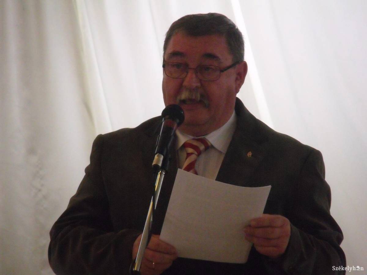 &bullet;  Fotó: Gligor Róbert László