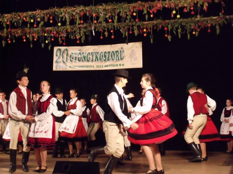 Tánctagozat indul Nyárádszeredában