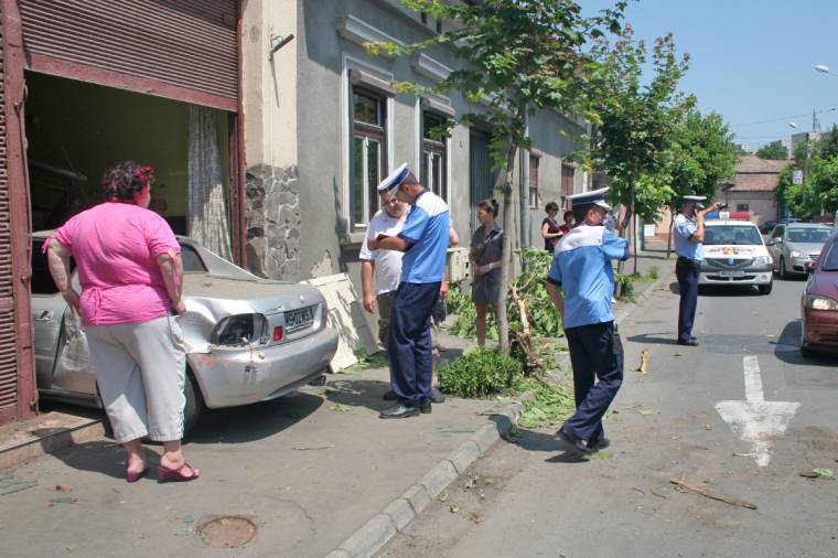 Különös baleset Marosvásárhelyen