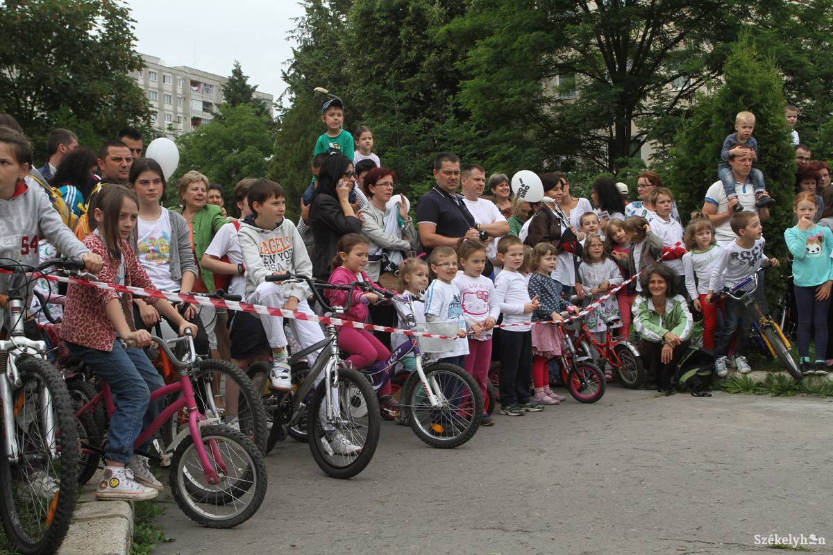 &bullet;  Fotó: Boda L. Gergely