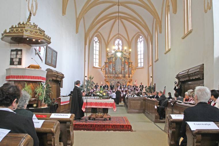 Balassi Bálint megzenésített versét is előadták