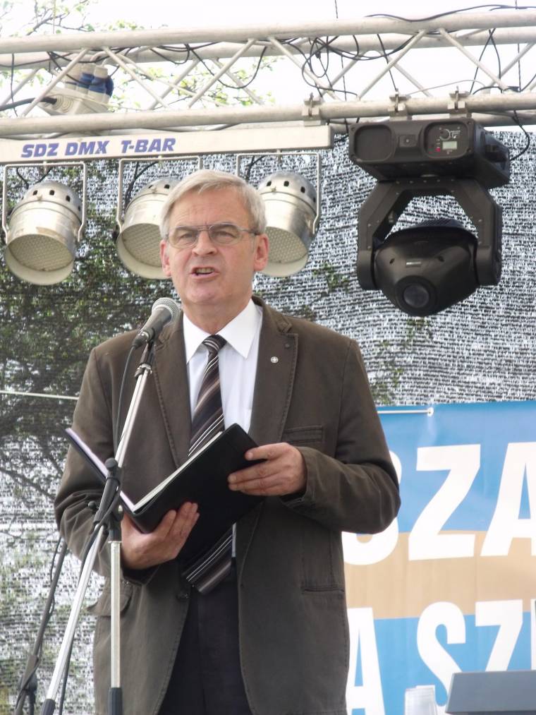 Tőkés László: a polgári engedetlenség is szóba jöhet