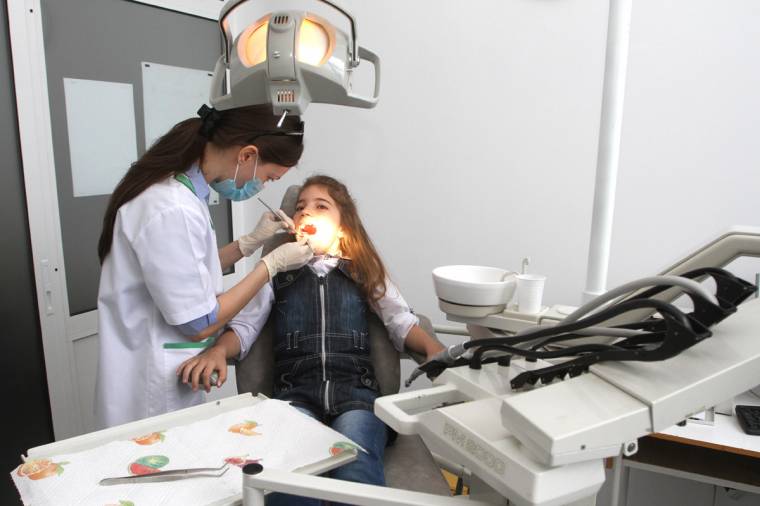 Hatékony a kisiskolásoknak szervezett fogápolási program